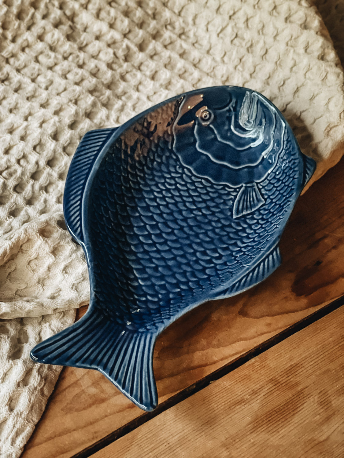 Ceramic Fish Dish – Hither Lane